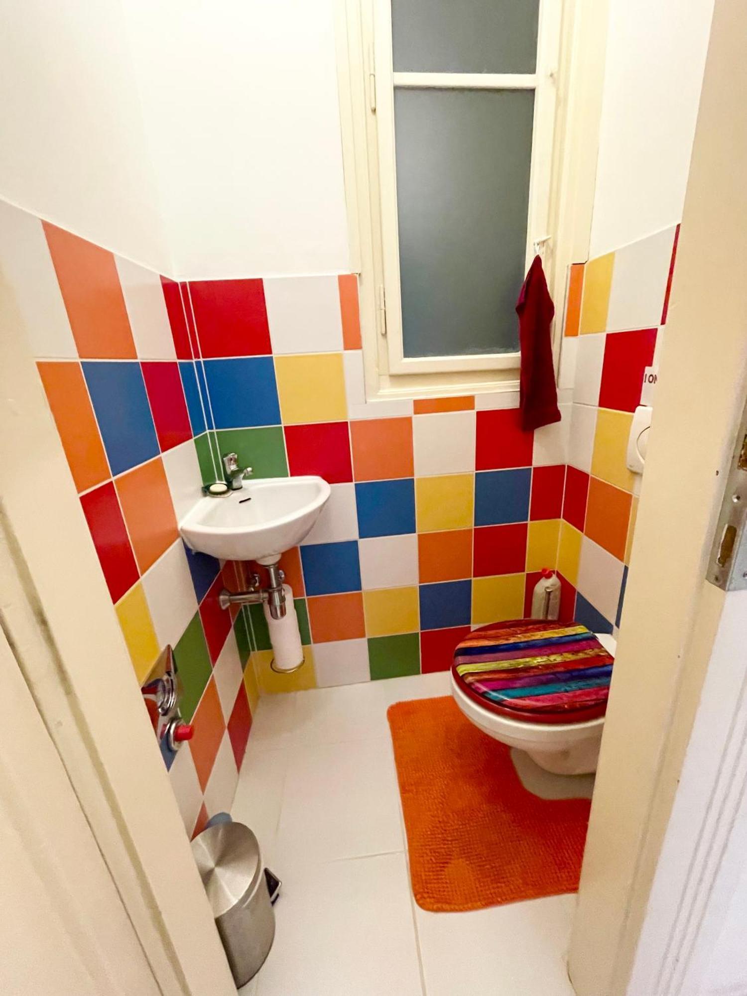 Rainbow Pearl Apartment At St Stephen' S Basilica บูดาเปสต์ ภายนอก รูปภาพ