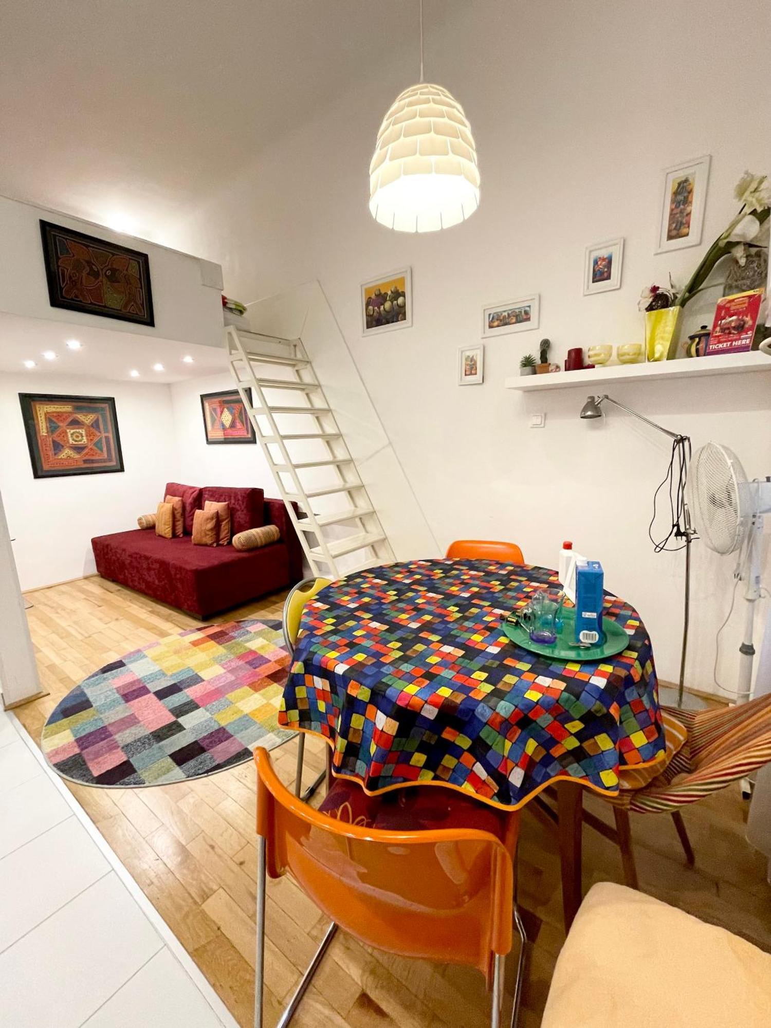 Rainbow Pearl Apartment At St Stephen' S Basilica บูดาเปสต์ ภายนอก รูปภาพ