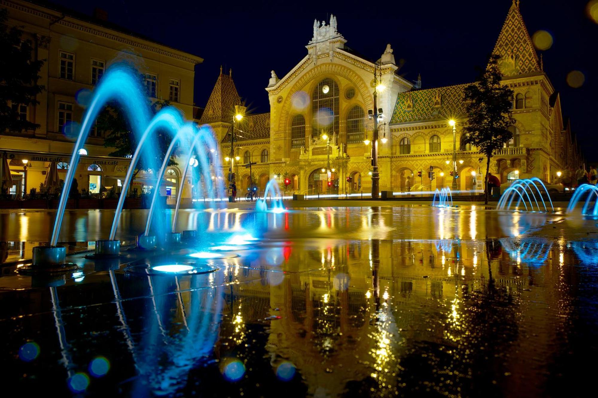 Rainbow Pearl Apartment At St Stephen' S Basilica บูดาเปสต์ ภายนอก รูปภาพ
